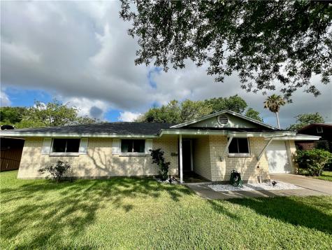315 S 25th Street Kingsville TX 78363