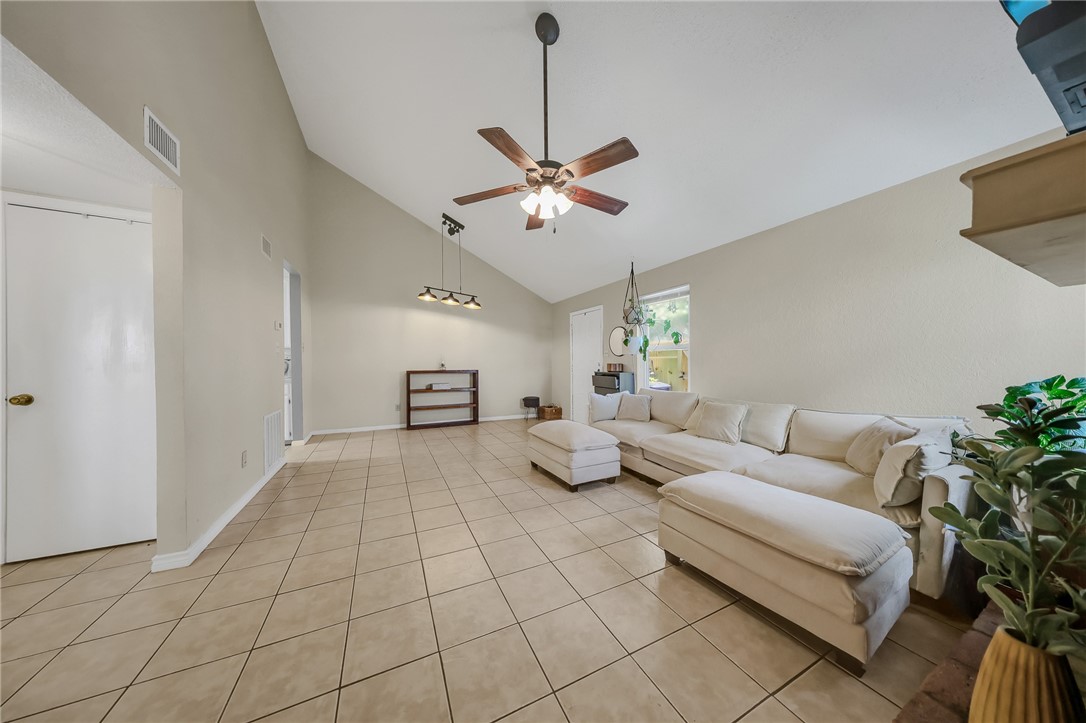 7202 Mansions Dr N1 Corpus Christi TX 78414