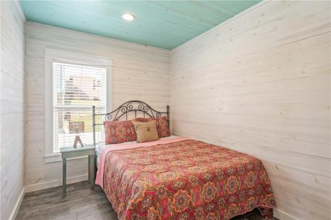 615 Summer Place Port Aransas TX 78373