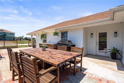 615 Summer Place Port Aransas TX 78373