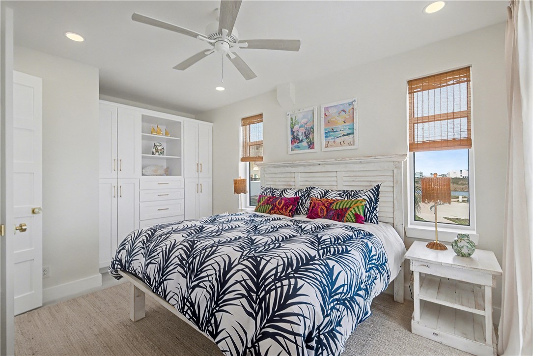 106 Porto Villageo Drive Port Aransas TX 78373
