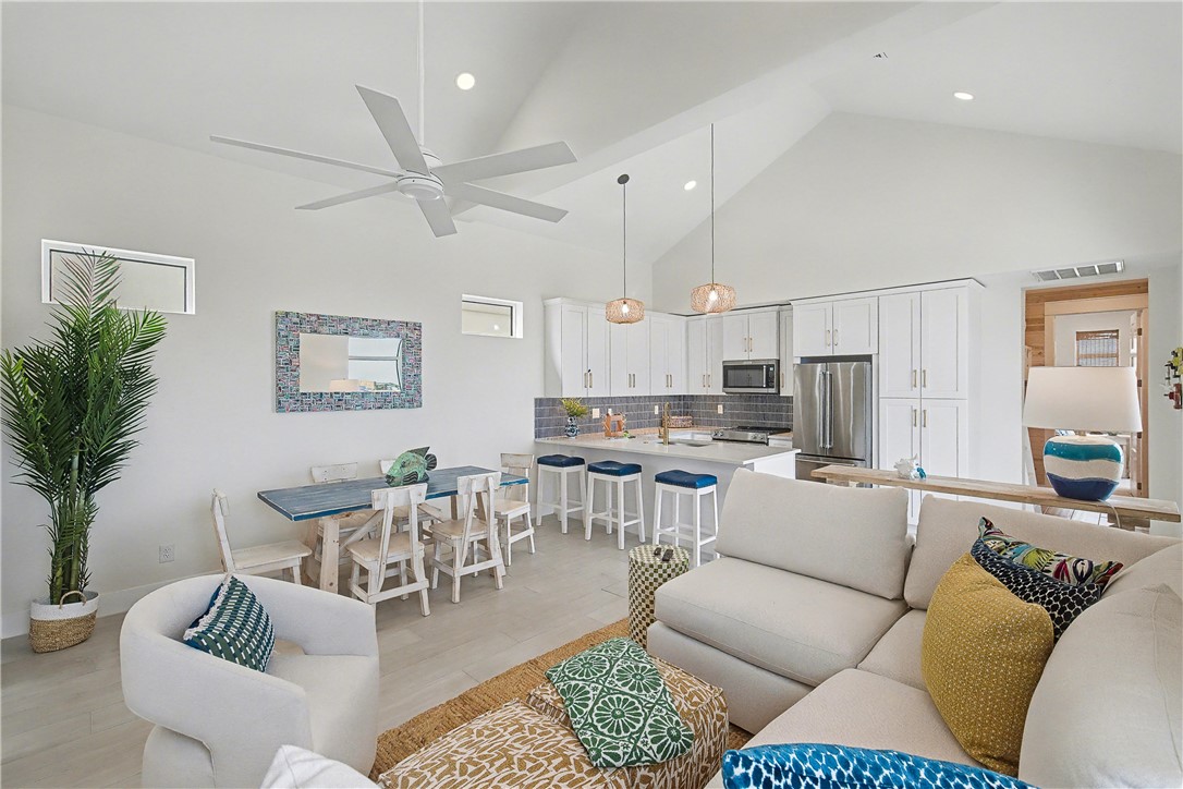 106 Porto Villageo Drive Port Aransas TX 78373