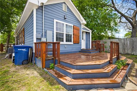 446 Naples Street Corpus Christi TX 78404