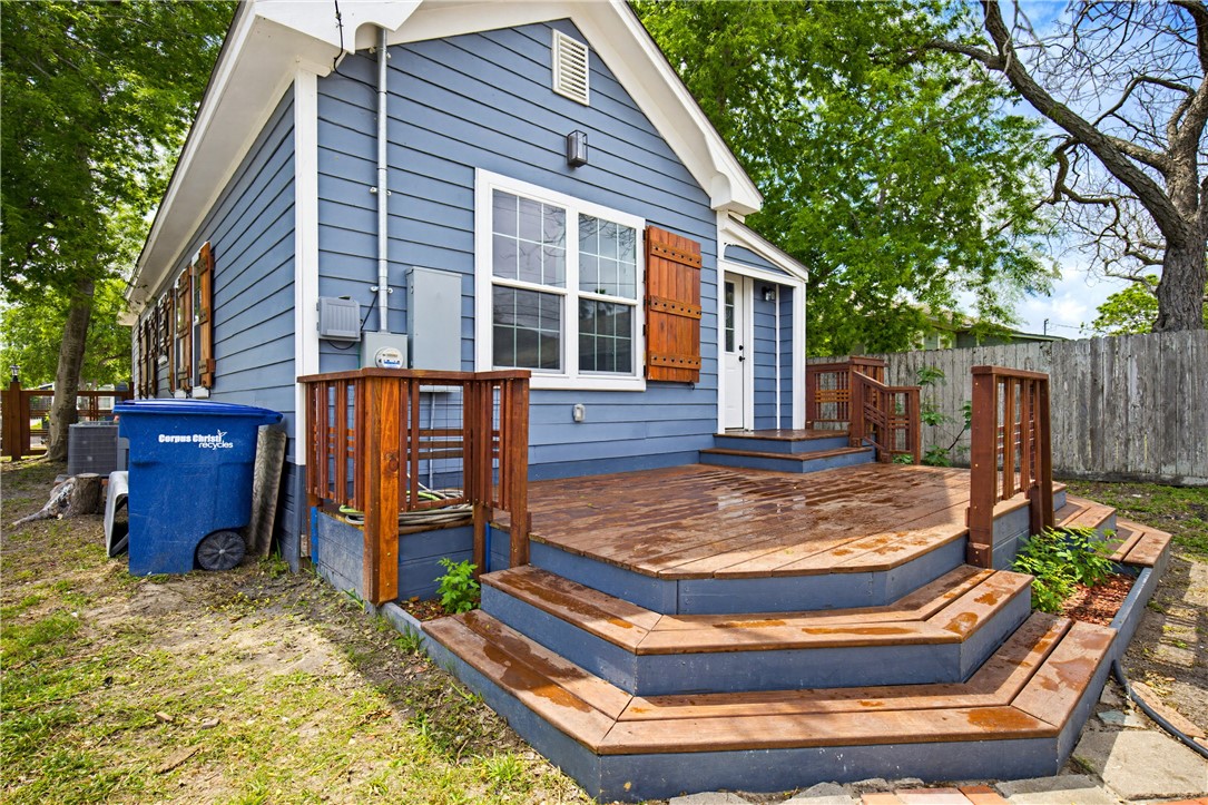 446 Naples Street Corpus Christi TX 78404