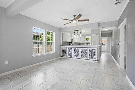 446 Naples Street Corpus Christi TX 78404