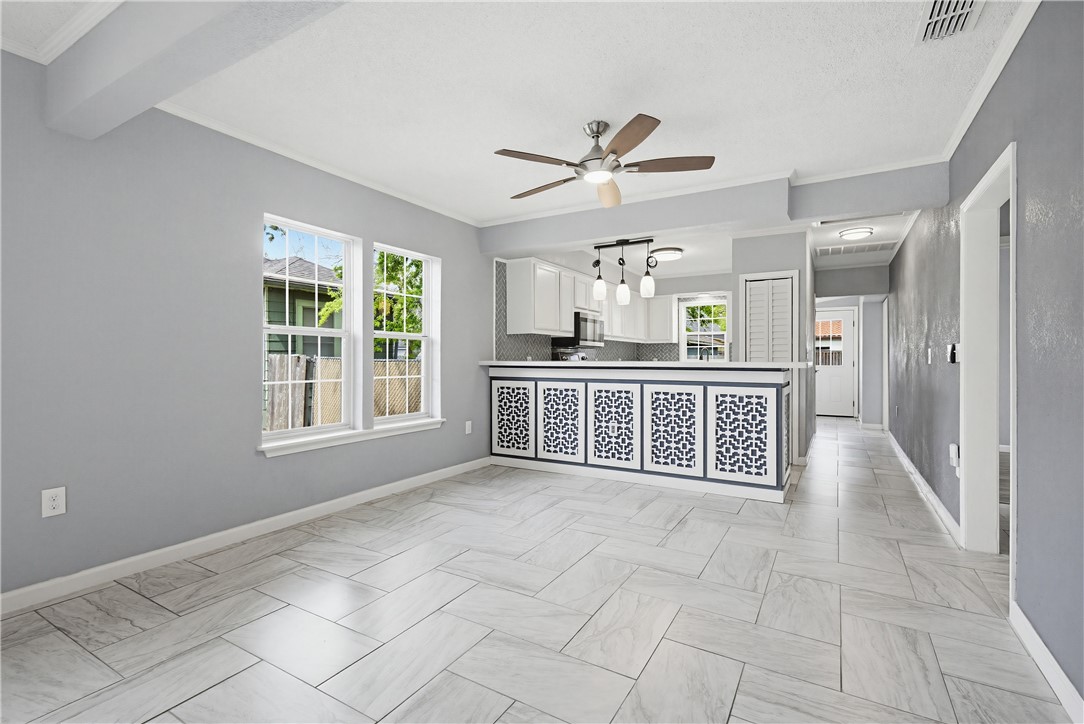 446 Naples Street Corpus Christi TX 78404