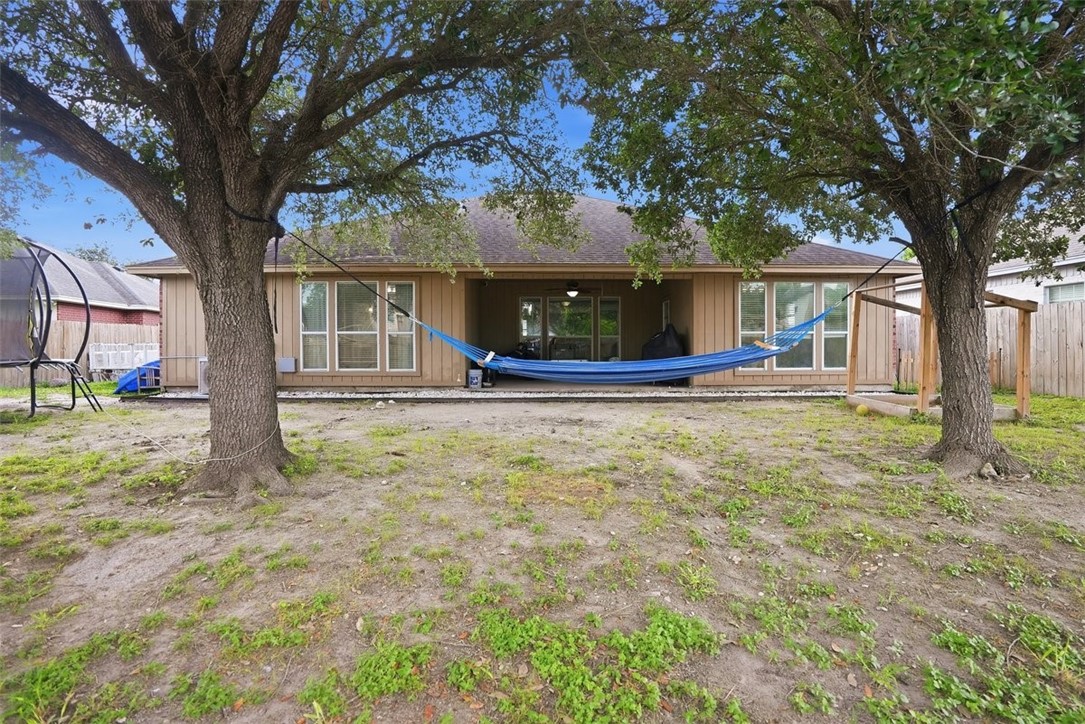 4113 Bennyville Drive Corpus Christi TX 78410