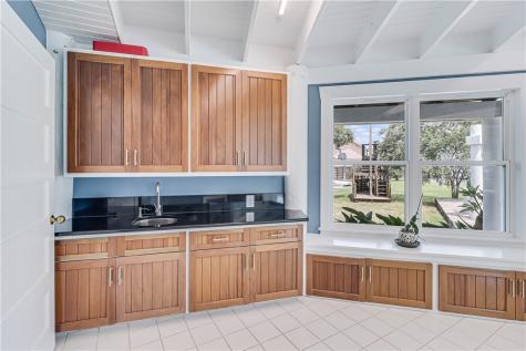 217 Port Street Claire Aransas Pass TX 78336