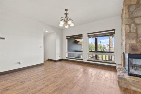 105 Knoll Trai Sandia TX 78383