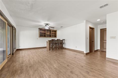 105 Knoll Trai Sandia TX 78383
