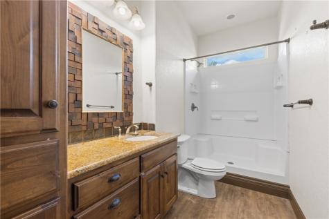 105 Knoll Trai Sandia TX 78383