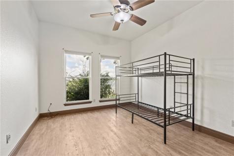 105 Knoll Trai Sandia TX 78383