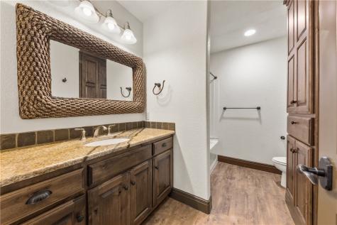 105 Knoll Trai Sandia TX 78383