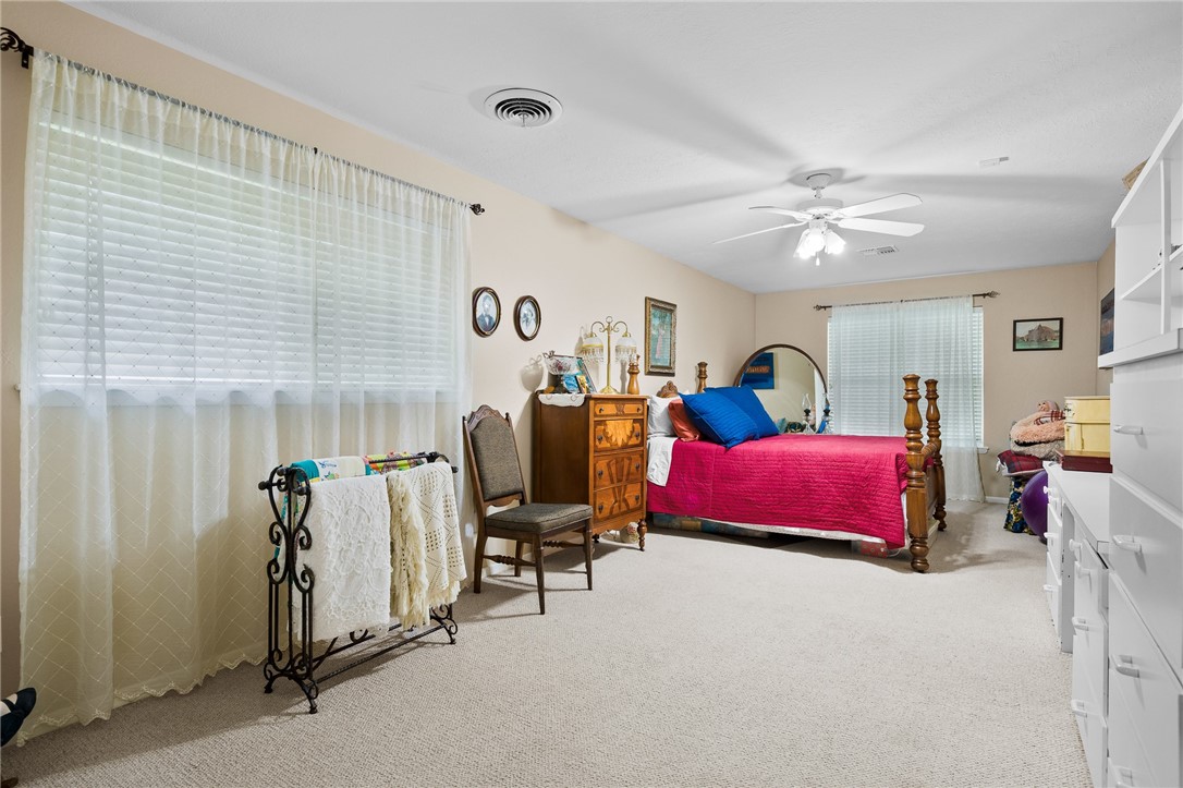 948 Oak Avenue Rockport TX 78382