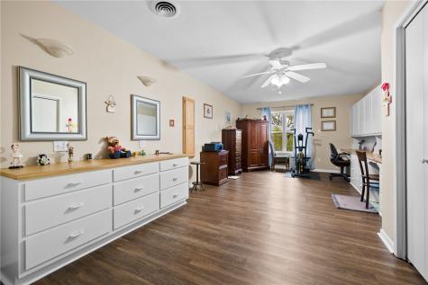 948 Oak Avenue Rockport TX 78382
