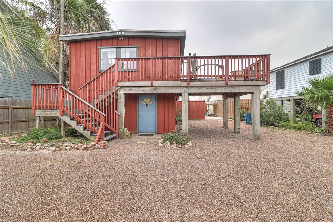 141 W White Avenue Port Aransas TX 78373