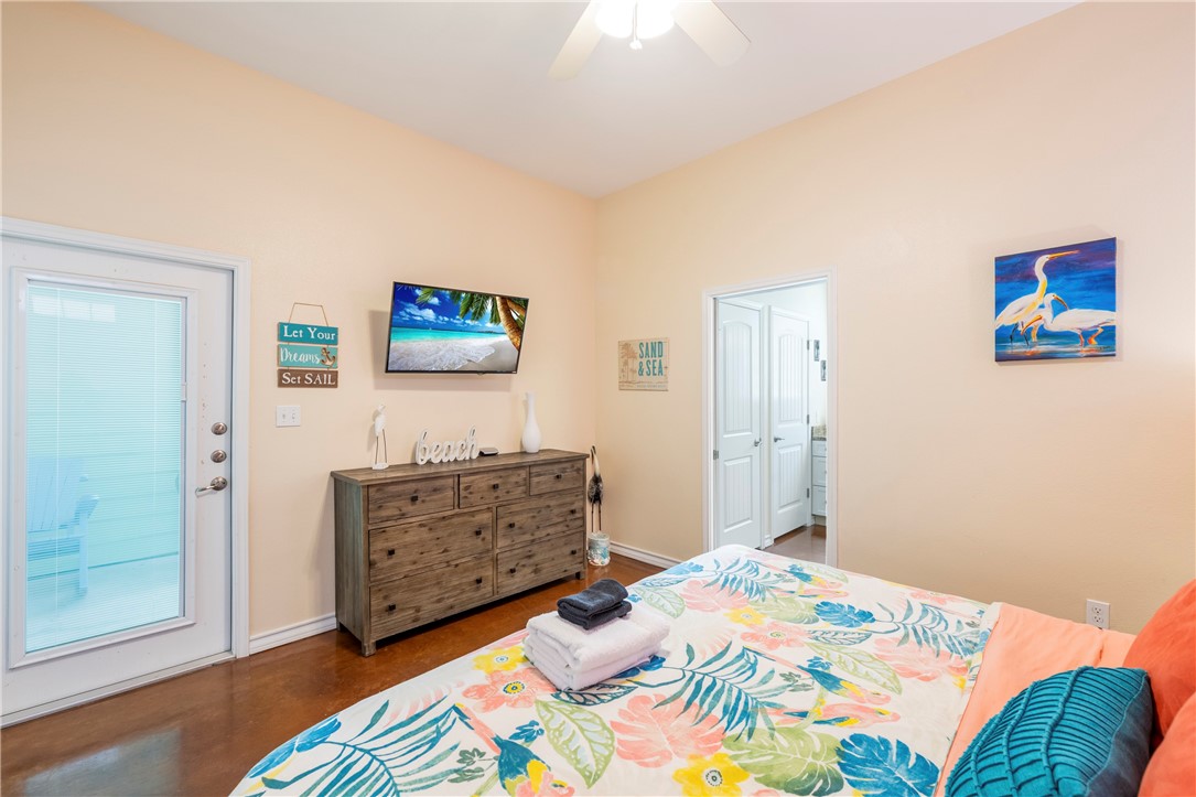 2212 State Highway 361 202 Port Aransas TX 78373