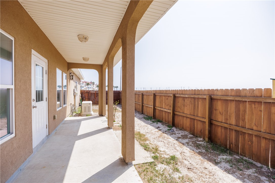 15313 E Chesapeake Corpus Christi TX 78418