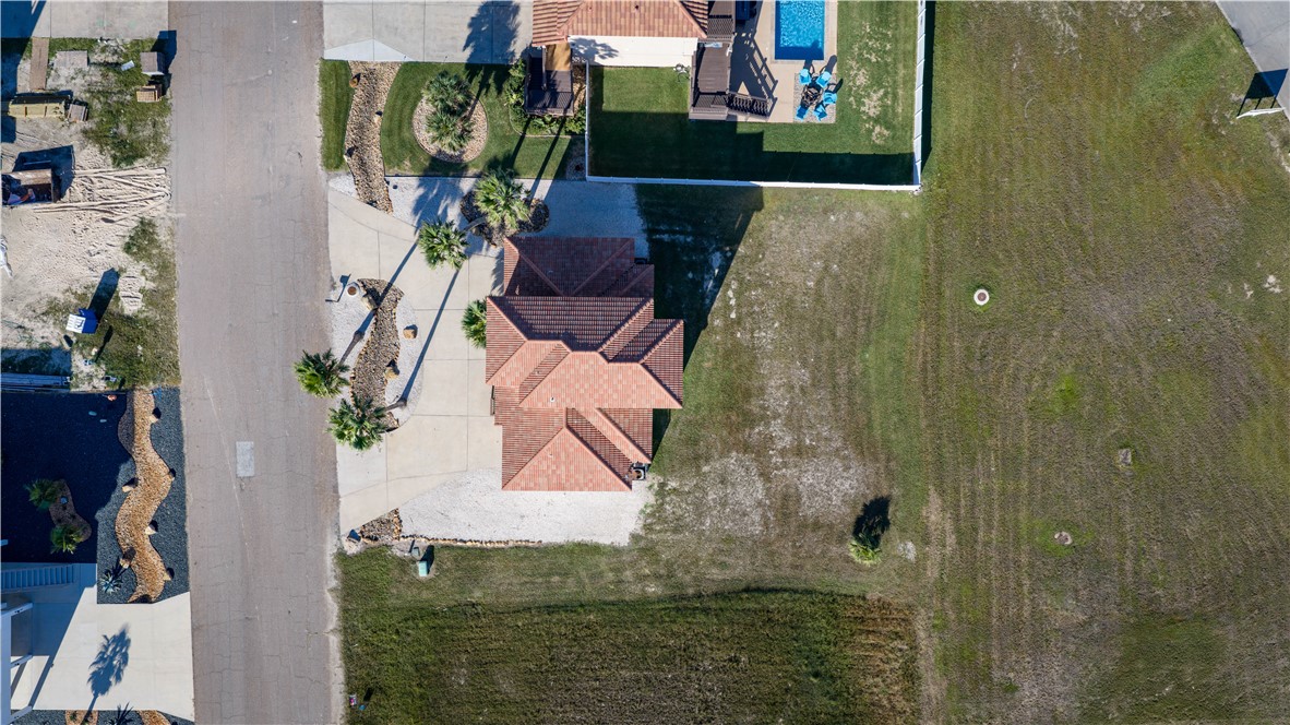 142 Mariners Drive Port Aransas TX 78373