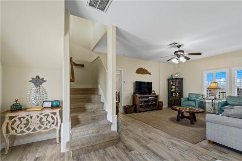 142 Mariners Drive Port Aransas TX 78373
