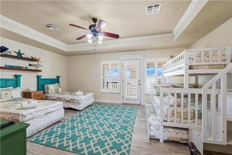 142 Mariners Drive Port Aransas TX 78373