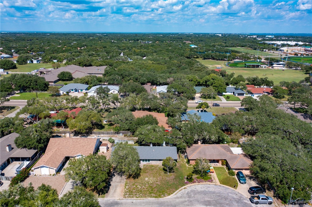 1110 W Tern Rockport TX 78382