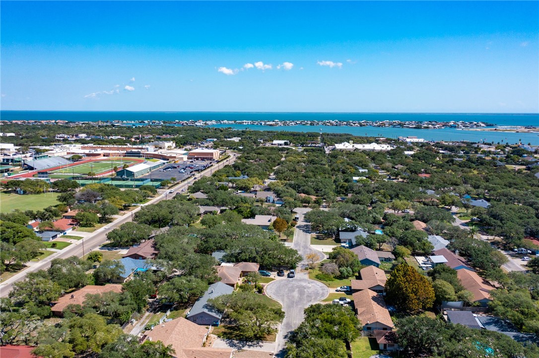 1110 W Tern Rockport TX 78382