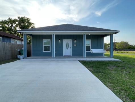 702 S Whitney Street Aransas Pass TX 78336