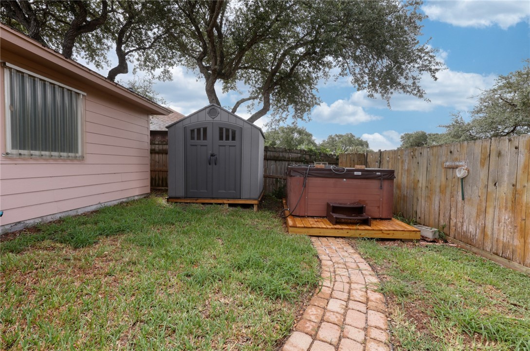 177 Whistlers Cove Rockport TX 78382