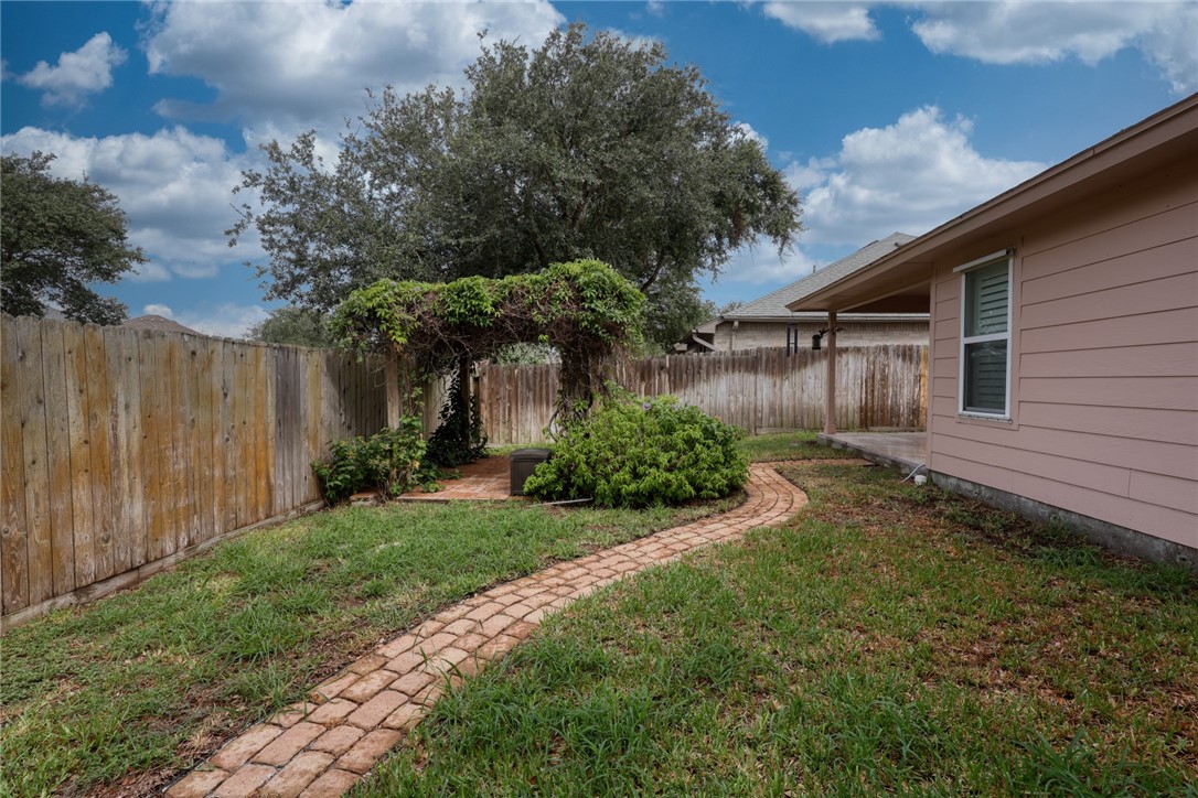 177 Whistlers Cove Rockport TX 78382
