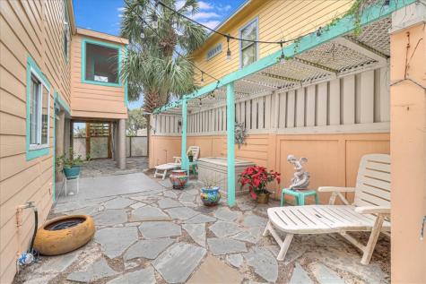 339 Bralley Drive Port Aransas TX 78373