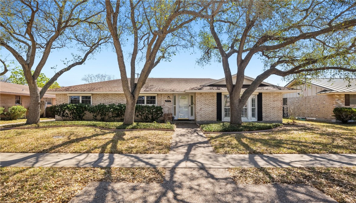 733 Brock Drive Corpus Christi TX 78412