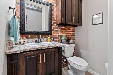 605 Main Street Odem TX 78370