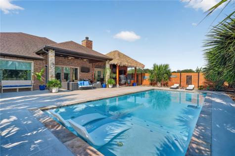605 Main Street Odem TX 78370