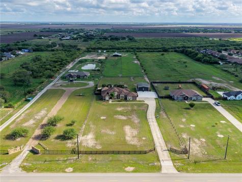 605 Main Street Odem TX 78370