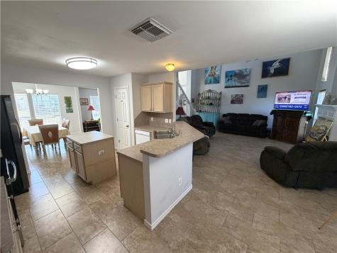 6713 Sudbury Drive Corpus Christi TX 78414