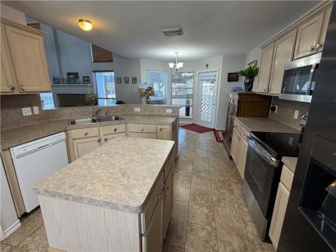 6713 Sudbury Drive Corpus Christi TX 78414