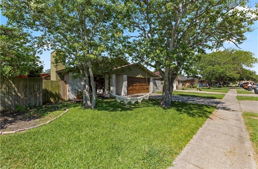 5337 Crossridge Drive Corpus Christi TX 78413