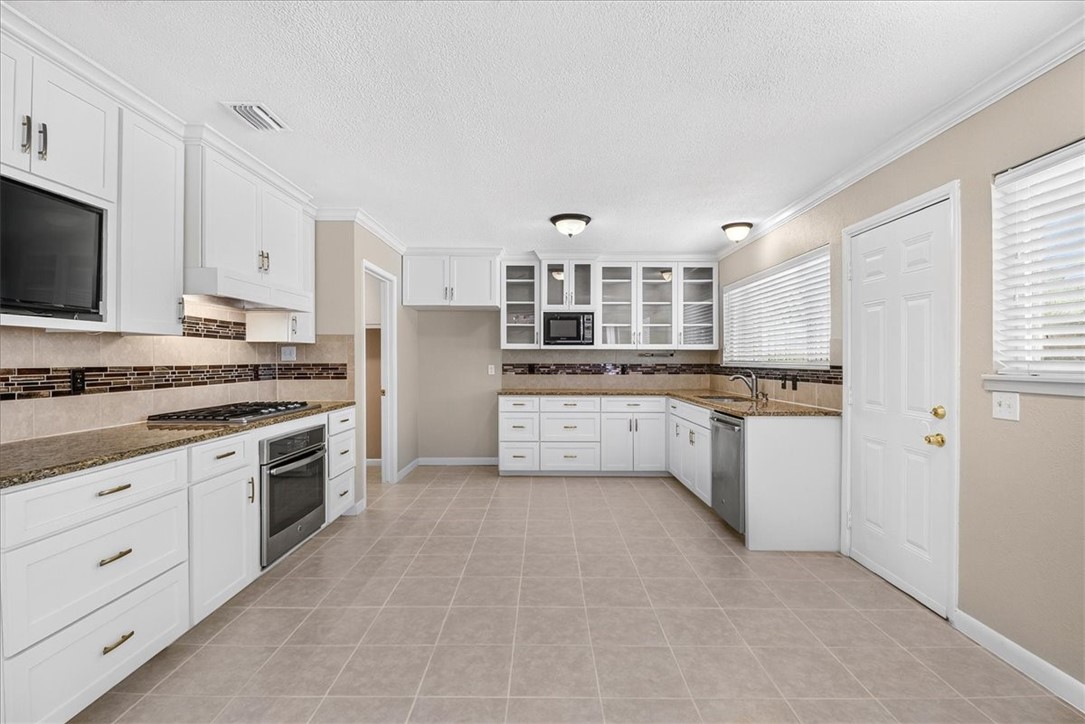 438 Haroldson Drive Corpus Christi TX 78412