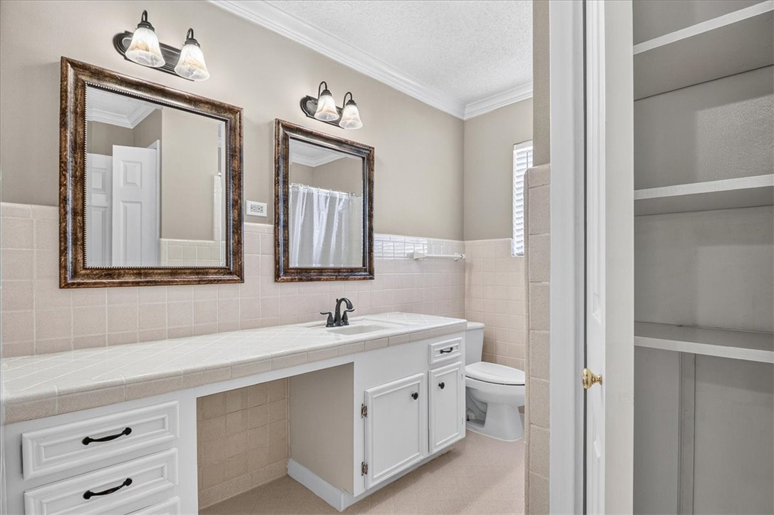 438 Haroldson Drive Corpus Christi TX 78412