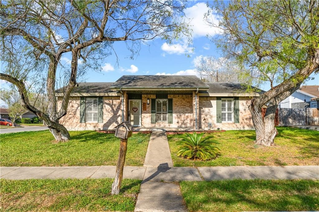 5901 Shadow Wood Drive Corpus Christi TX 78415
