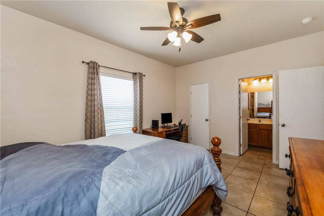 8009 Ventoso Street Corpus Christi TX 78414