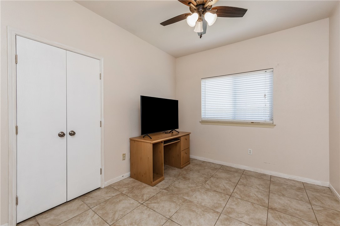 8009 Ventoso Street Corpus Christi TX 78414