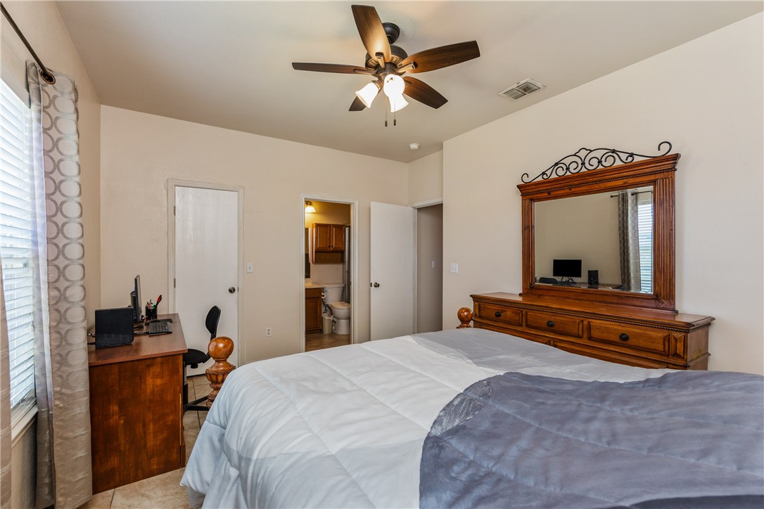 8009 Ventoso Street Corpus Christi TX 78414