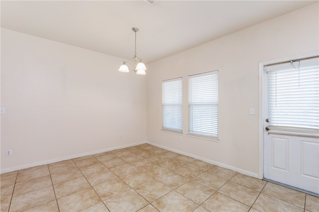 8009 Ventoso Street Corpus Christi TX 78414