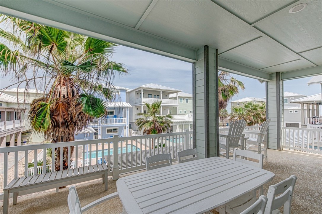 913 Banyan Beach Drive Port Aransas TX 78373