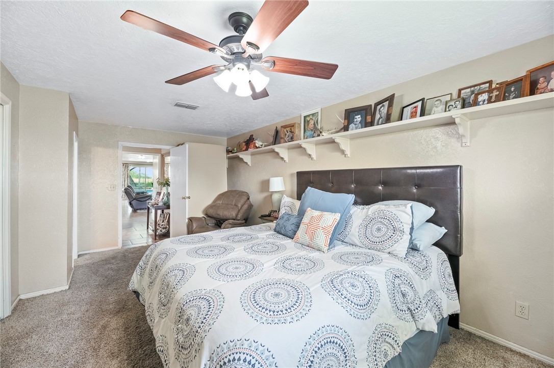 199 Cr 376 George West TX 78022