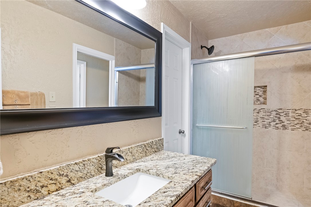 199 Cr 376 George West TX 78022