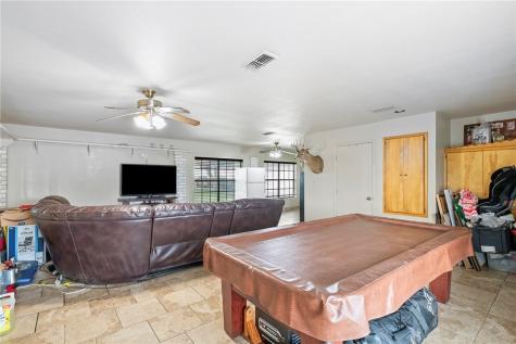 199 Cr 376 George West TX 78022
