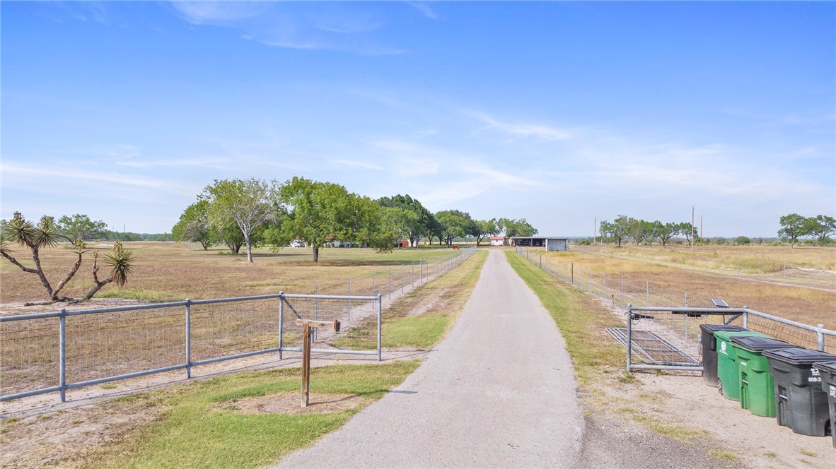 199 Cr 376 George West TX 78022